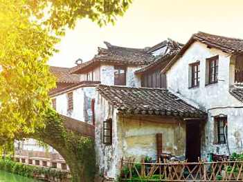 【探索中國自由行】跟著乾隆游江南～新派古韻穿越古鎮、遊船、聽潮、宮廷御宴六天（無購物無自費）【中國南航、華航、桃園出發】