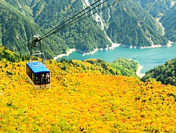 【東瀛假期】立山黑部賞秋紅～米其林景點合掌村、兼六園、上高地、溫泉饗宴五日