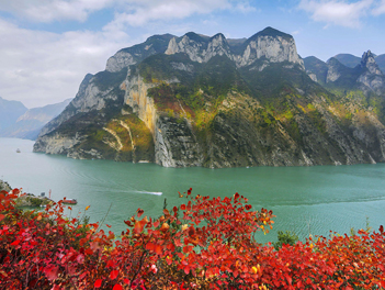 【遊遍中國自由行】《季節限定》陸遊三峽、楓染巫山、重慶八日（無購物、無自費）【中國國航、桃園出發】